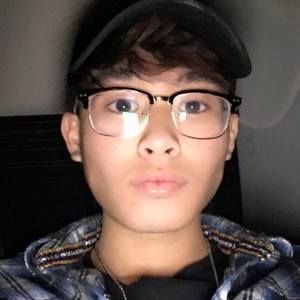 Meet your Posher, Tien